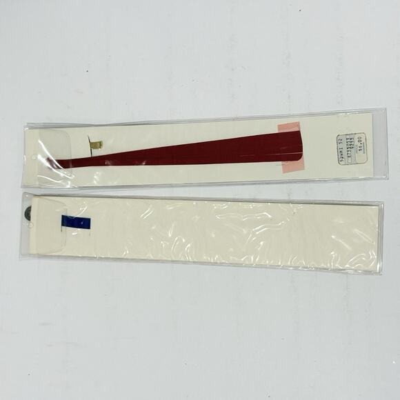 Vintage Set Of 2 Mastercraft Bookmarks Clip With Ribbon Isaiah 40:31 Gold T17 - Picture 4 of 8